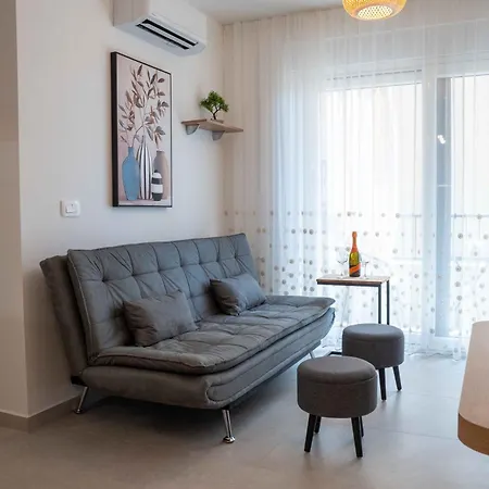 Appartement Place For 2 Zadar